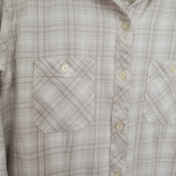Woolrich Women's Large Cotton Flannel Plaid Shirt Cream and Tan - Picture 3 of 10